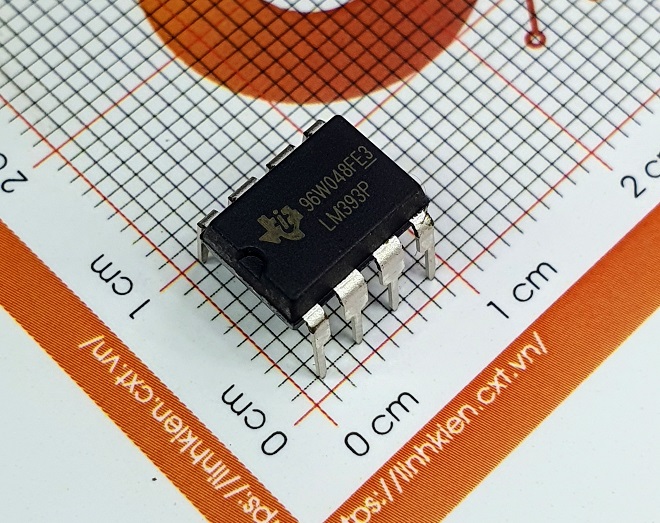 Lm393p ic dual differential comparator dip-8