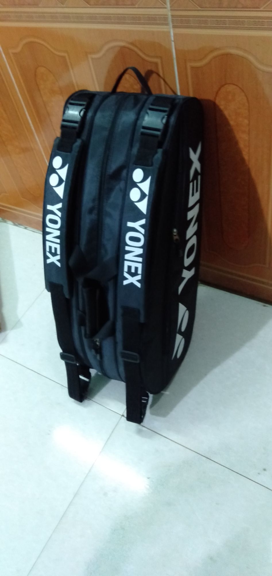bao vợt full đen Yonex