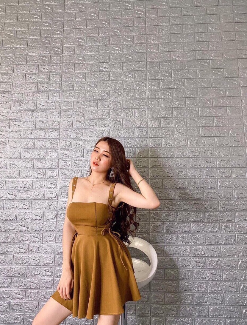 Đầm xòe hai dây đan dây mắt cáo hai bên sườn