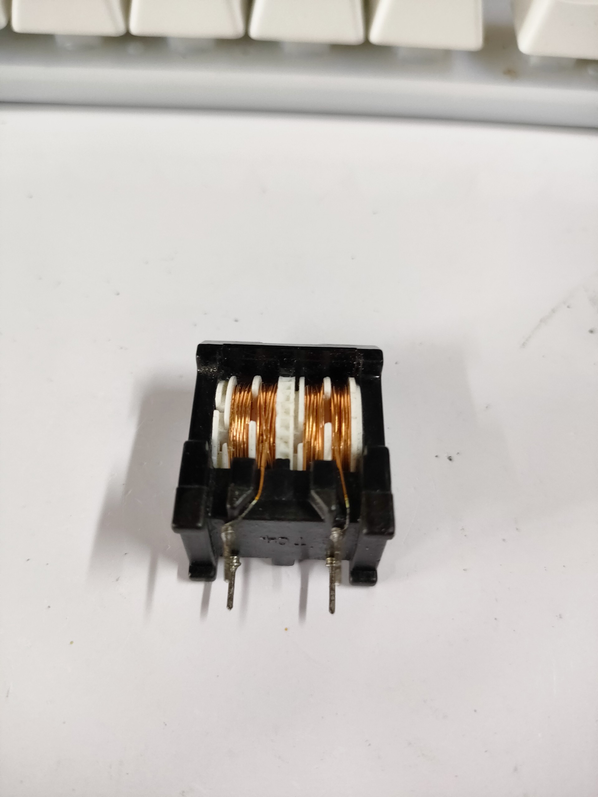 Cuộn lọc EMI AC DC 20A cuộc lọc 24x16mm