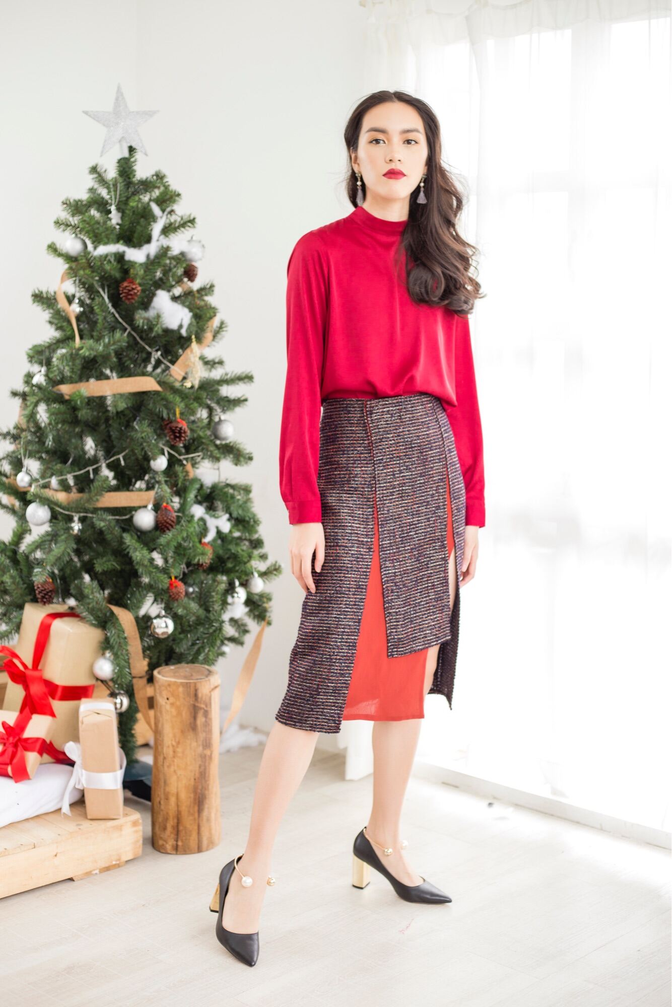 Áo clothesrack cổ đổ cột dây sau