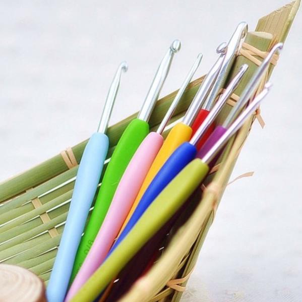 Bộ kim móc cán dẻo 8 cây
