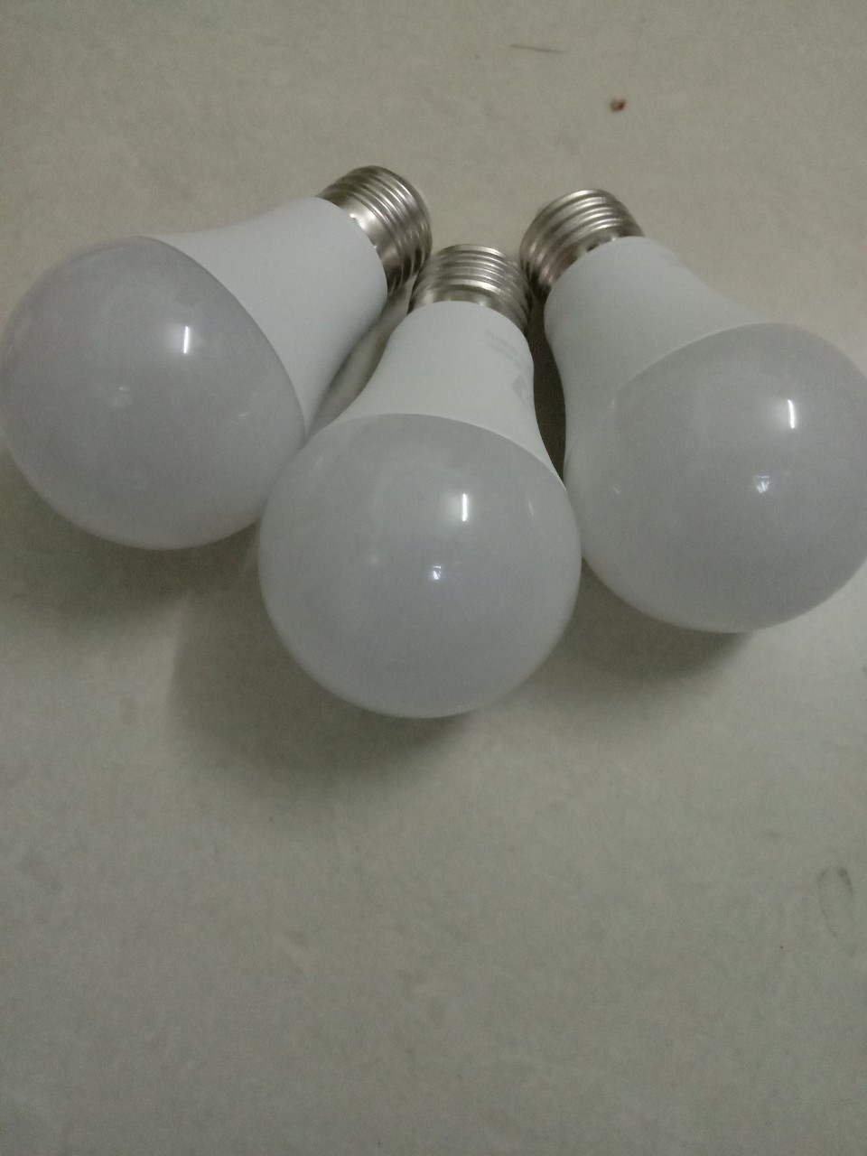 Đèn led bulb 3w đến 7w dùng trang trí ngoài trời