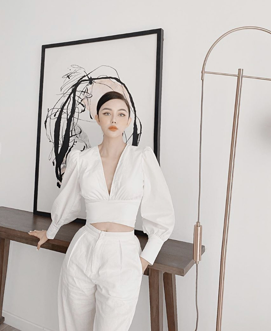 Áo Cổ V Tà Đắp Chéo Thắt Nơ Lưng ( TRẮNG + ĐEN )
