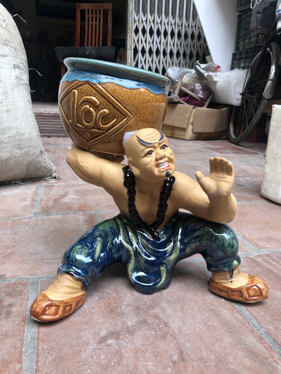Tượng Chậu Trồng Cây Thế Võ