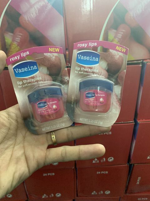Son dưỡng Vaseline
