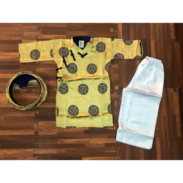 Áo Dài truyền thống Gấm Thái Tuấn Vàng Đồng bé Trai (Áo + quần + mấn, khăn xếp đội đầu)