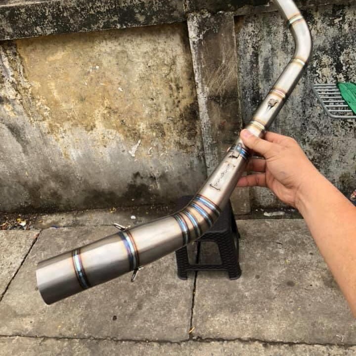 Cổ titan pô tăng cho Exciter , Winer, Sonic, Satria 2 khúc " bao sét "