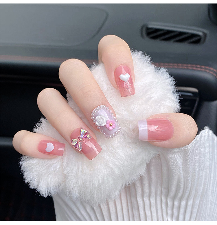 BST Móng Giả Dáng Dài Đính Đá Cao Cấp