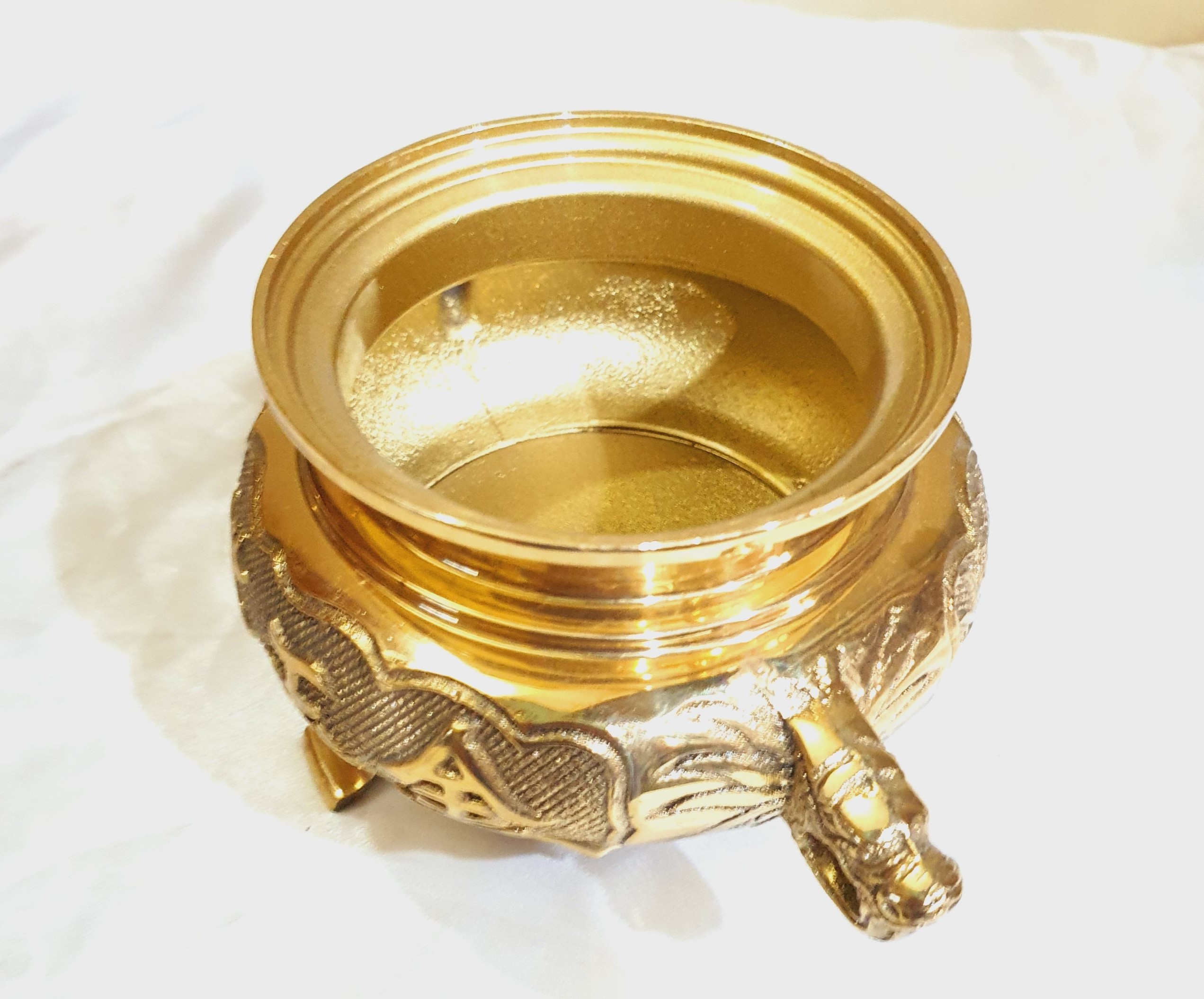 Đỉnh đốt trầm (2 size)
