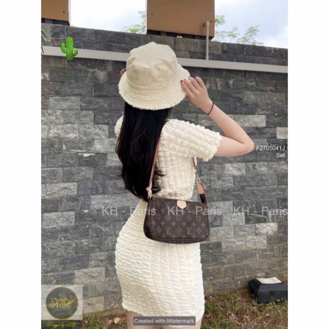 Sét Áo + Chân Váy (vải chỉ xốp)