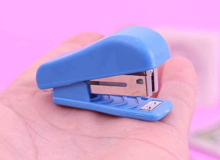 [Rẻ vô địch] Máy dập ghim mini 4*1,7*2,8cm (ghim 3-5 tờ), Máy dập ghim Mini