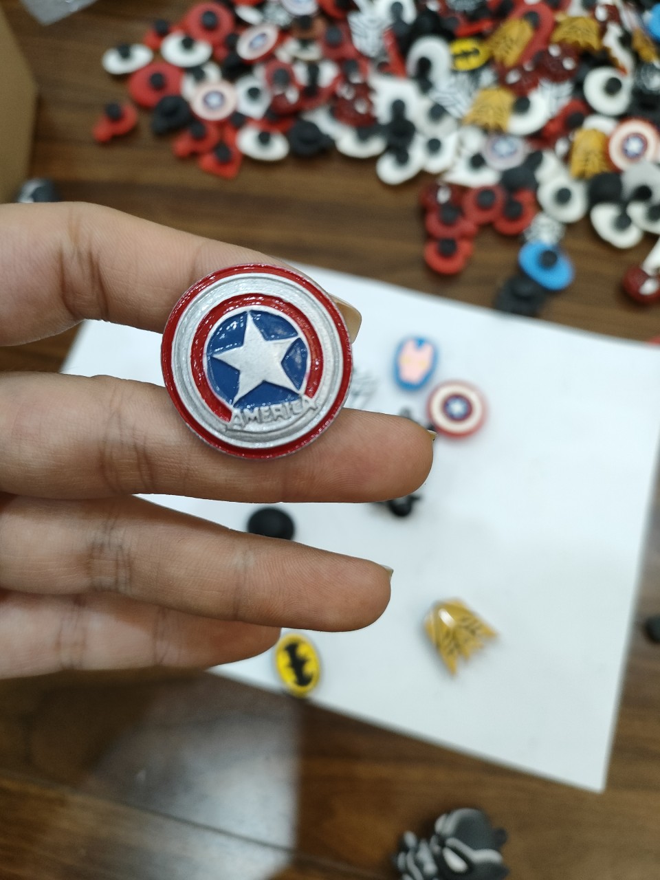 bộ charm 3d gắn sục cho bé ( gồm 2 charm to và 10 charm nhỏ)