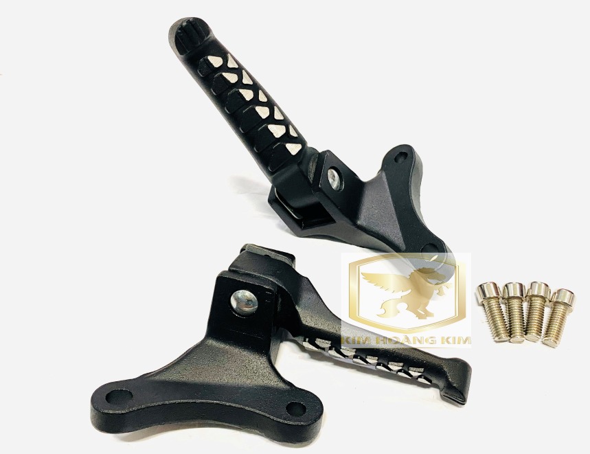 Gác chân Nhôm CNC gắn Exciter 150 kiểu Take rất đẹp màu Đen..01