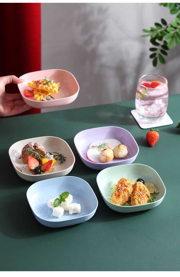 SET 8 DĨA NHỰA LÚA MẠCH