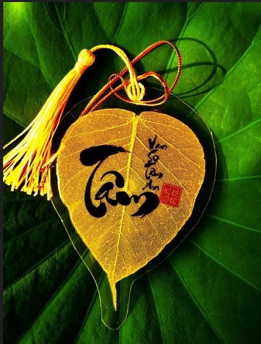 Lá Bồ Đề thư pháp lá nhũ vàng cao cấp