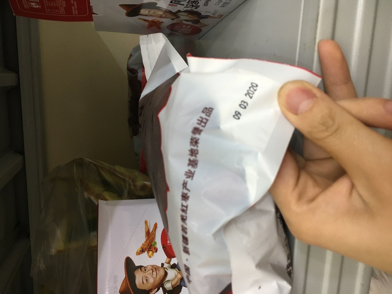 Gói 1Kg Táo Đỏ Tân Cương Size Đại (Size To)