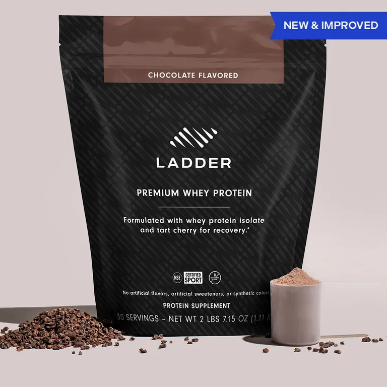 "LeBron James và Arnold": Whey Protein Isolate + chiết xuất cherry LADDER