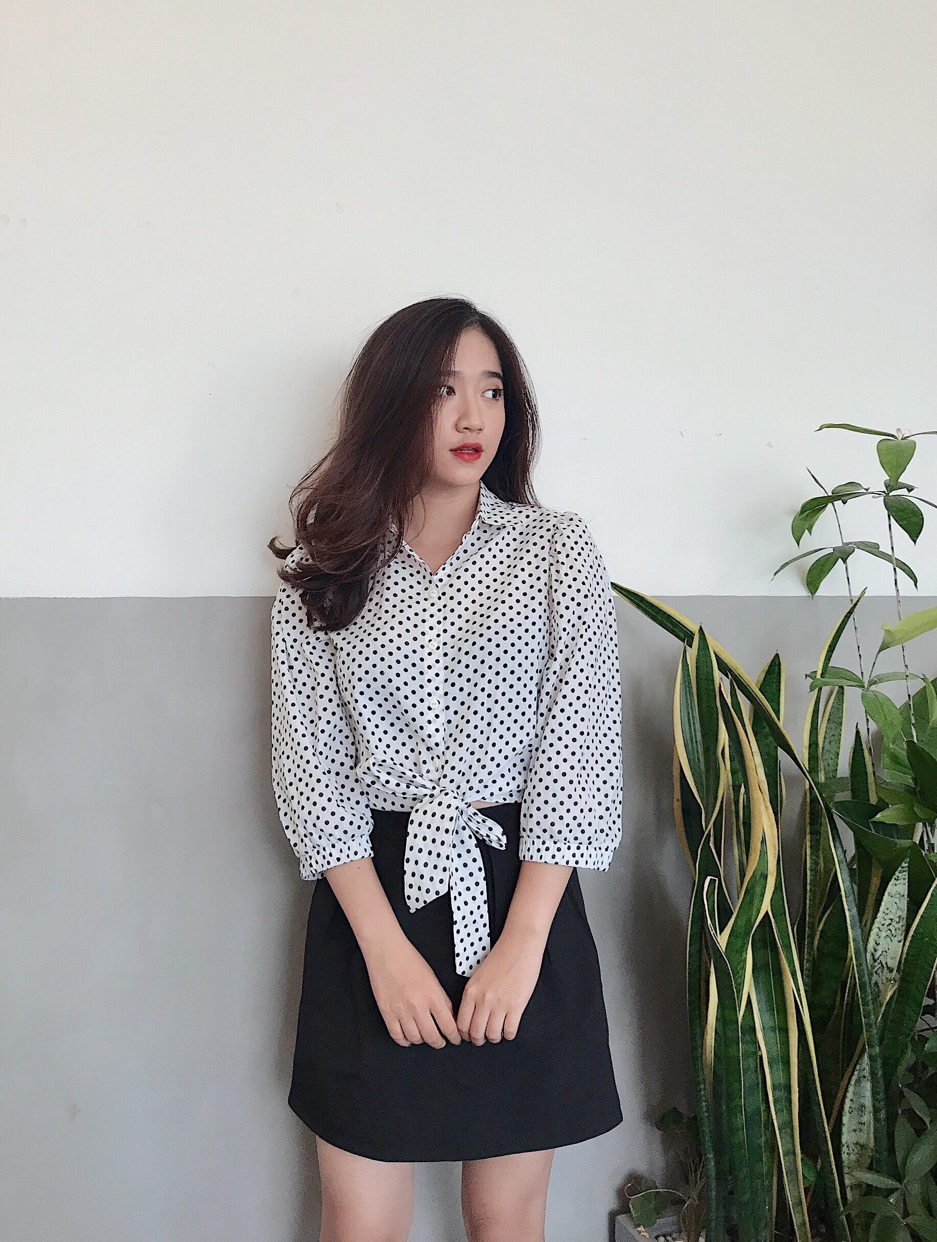 chân váy công sở nữ li eo