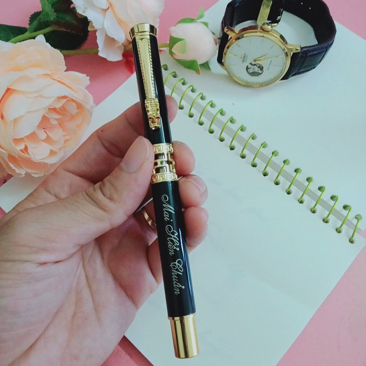 Bút khắc tên, bút ký khắc tên BK05 (Tặng hộp đựng + 02  ngòi + Túi đựng quà)
