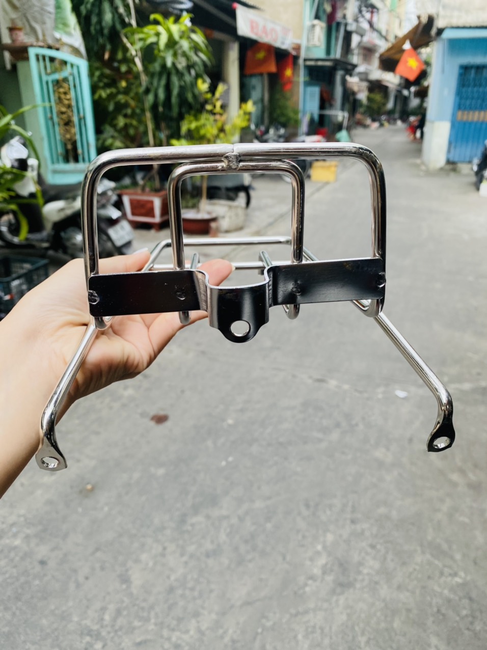 BAGA MŨI TRƯỚC INOX XE CUB MỚI ( CUB TÂY Á )