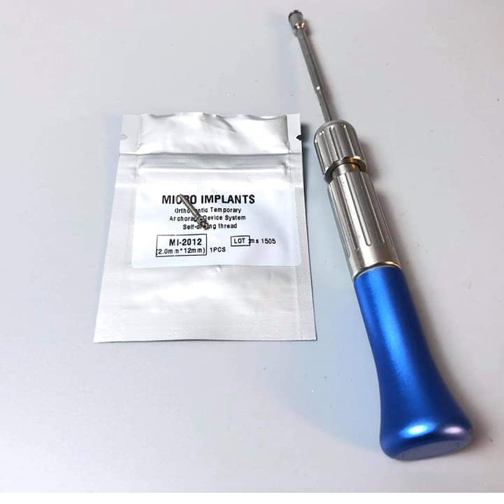Tay vặn mini vít nha khoa,dụng cụ vặn mini vít chỉnh nha