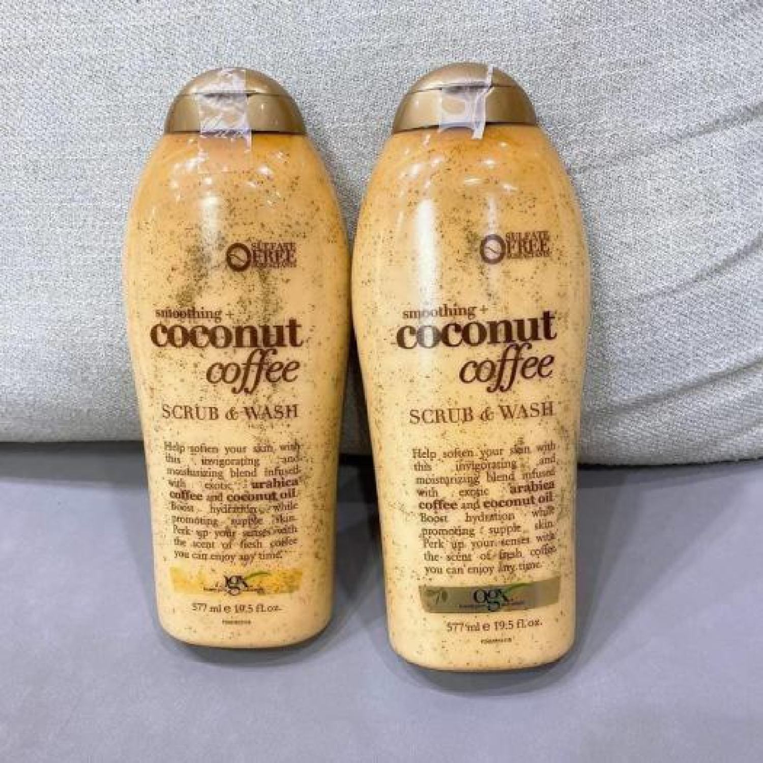 Sữa Tắm Tẩy Tế Bào Chết OGX Coconut Coffee - 577ml