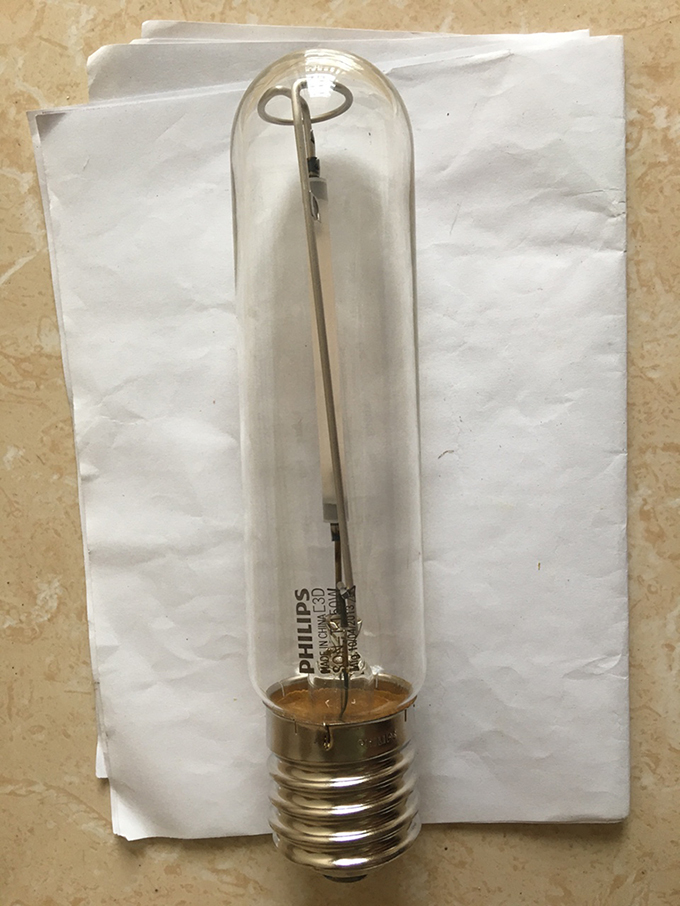 Bóng cao áp Sodium Philips dạng thẳng  SON-T 150W đui E40