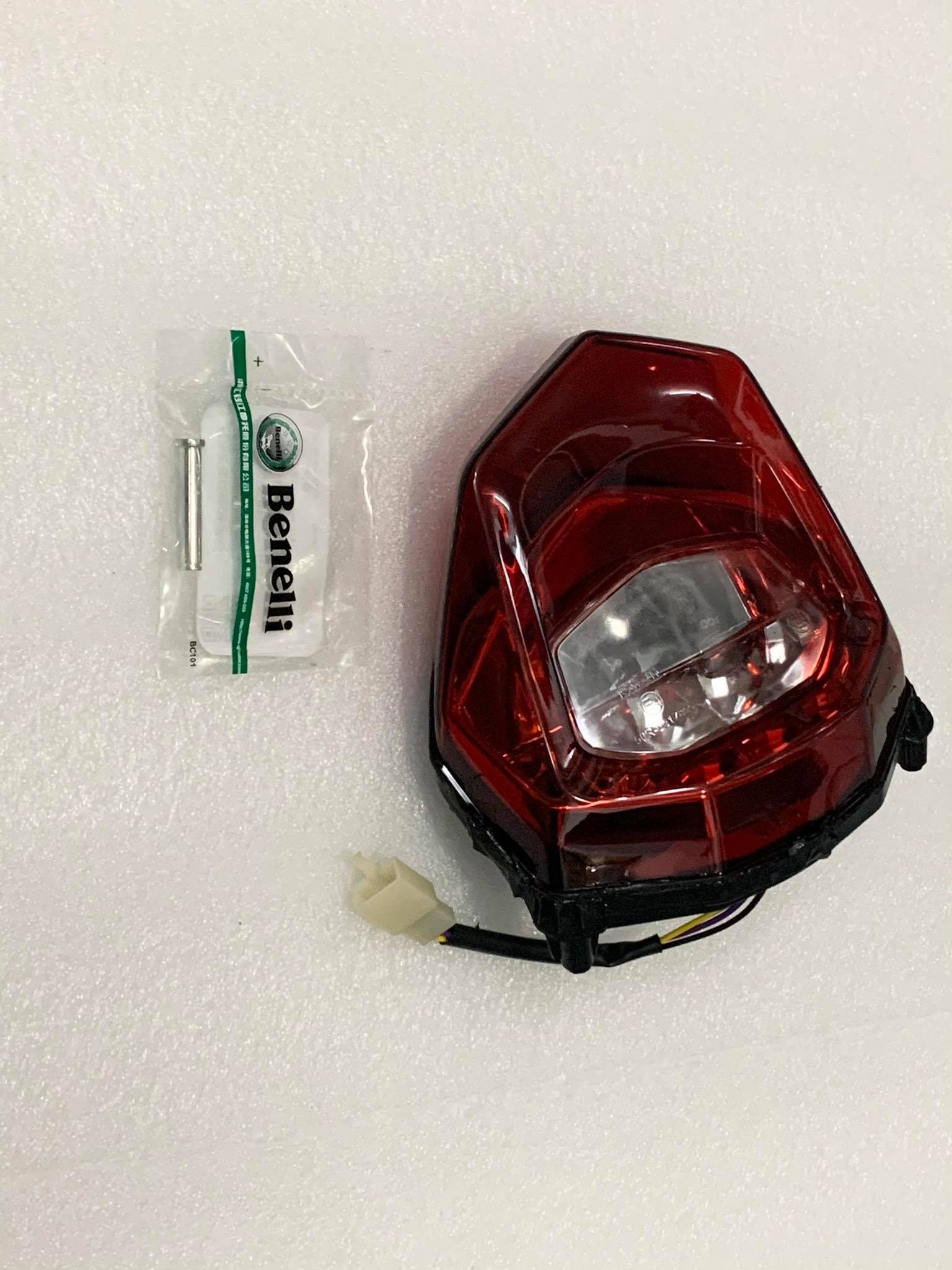 Đèn hậu xe BN302 chính hãng Benelli