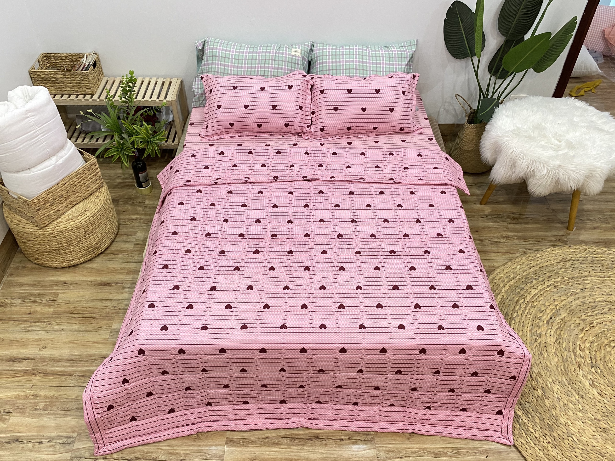 Bộ chăn ga gối hè thu 5 món mẫu trái tim hồng chm17