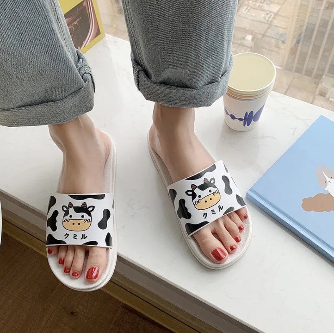 Dép bò sữa dễ thương