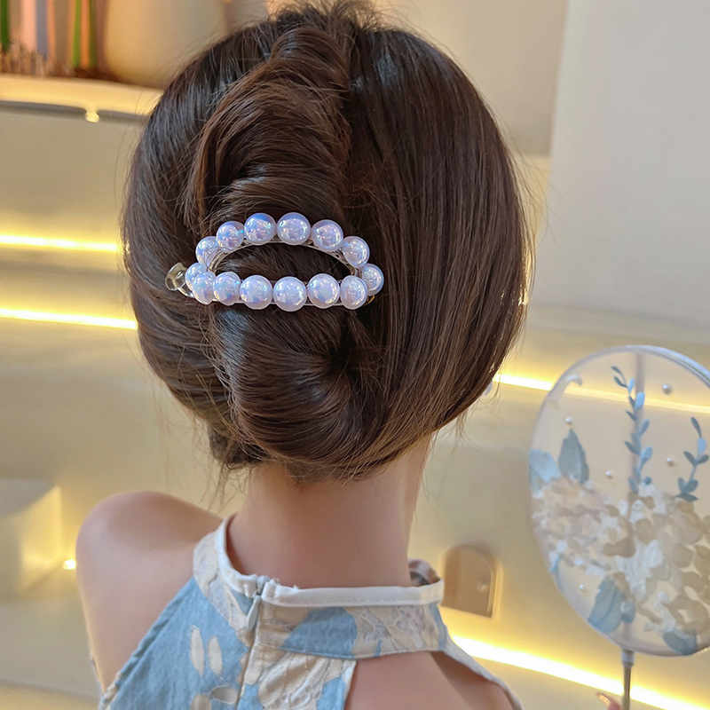 Kẹp tóc Bell Mew đính hạt tròn thanh lịch TOC66