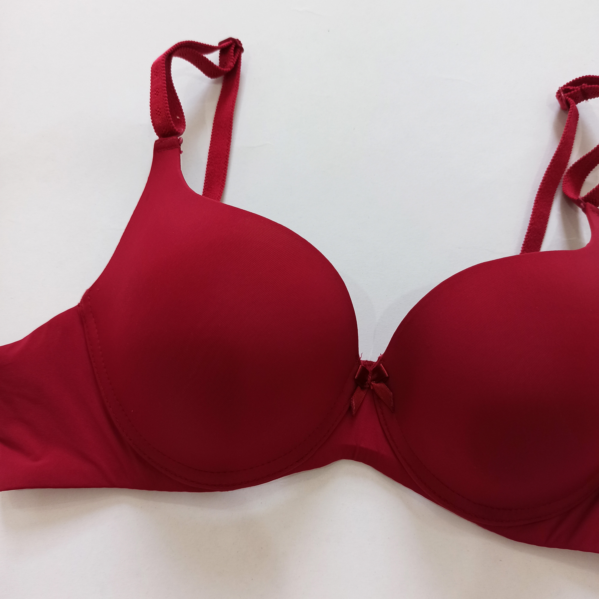 [HCM]Áo ngực trơn mút mỏng cúp chéo màu đỏ đô size 343638