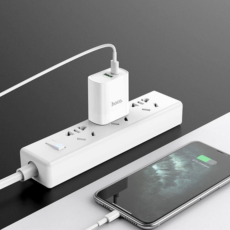 Bộ sạc nhanh 20W hoco C80 có 2 cổng ra 1 USB và 1 Type C