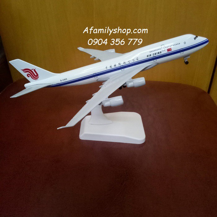 Mô hình máy bay tĩnh Air China B747 20cm có bánh xe