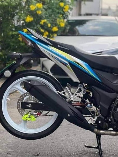 Tem Rời Winner RS V1 Trắng Vàng Xanh