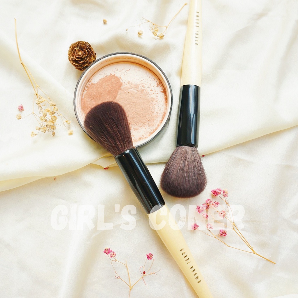 Cọ phủ phấn Bobbi Powder