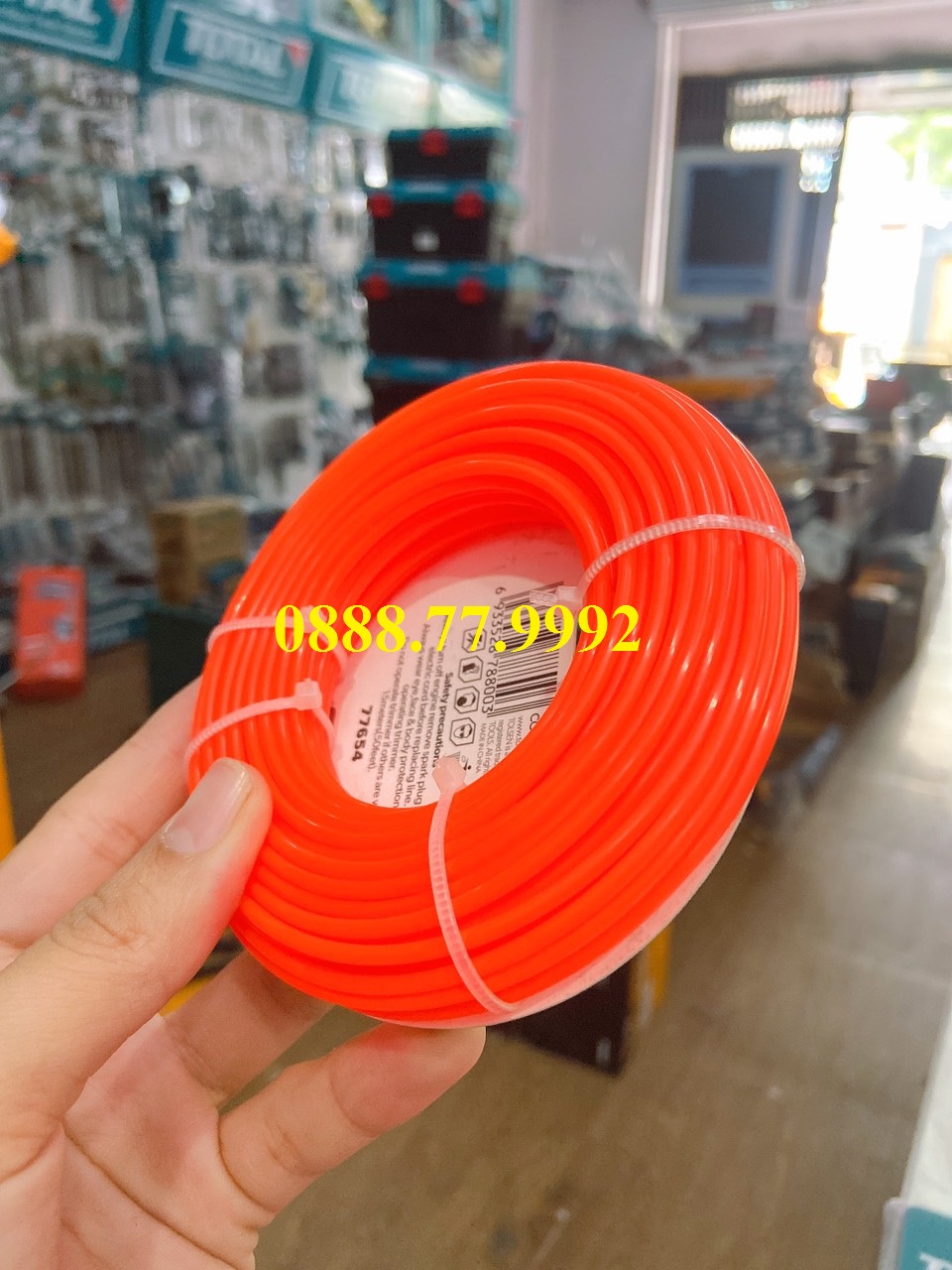 DÂY CẮT CỎ CAM 2.4X15M 77654