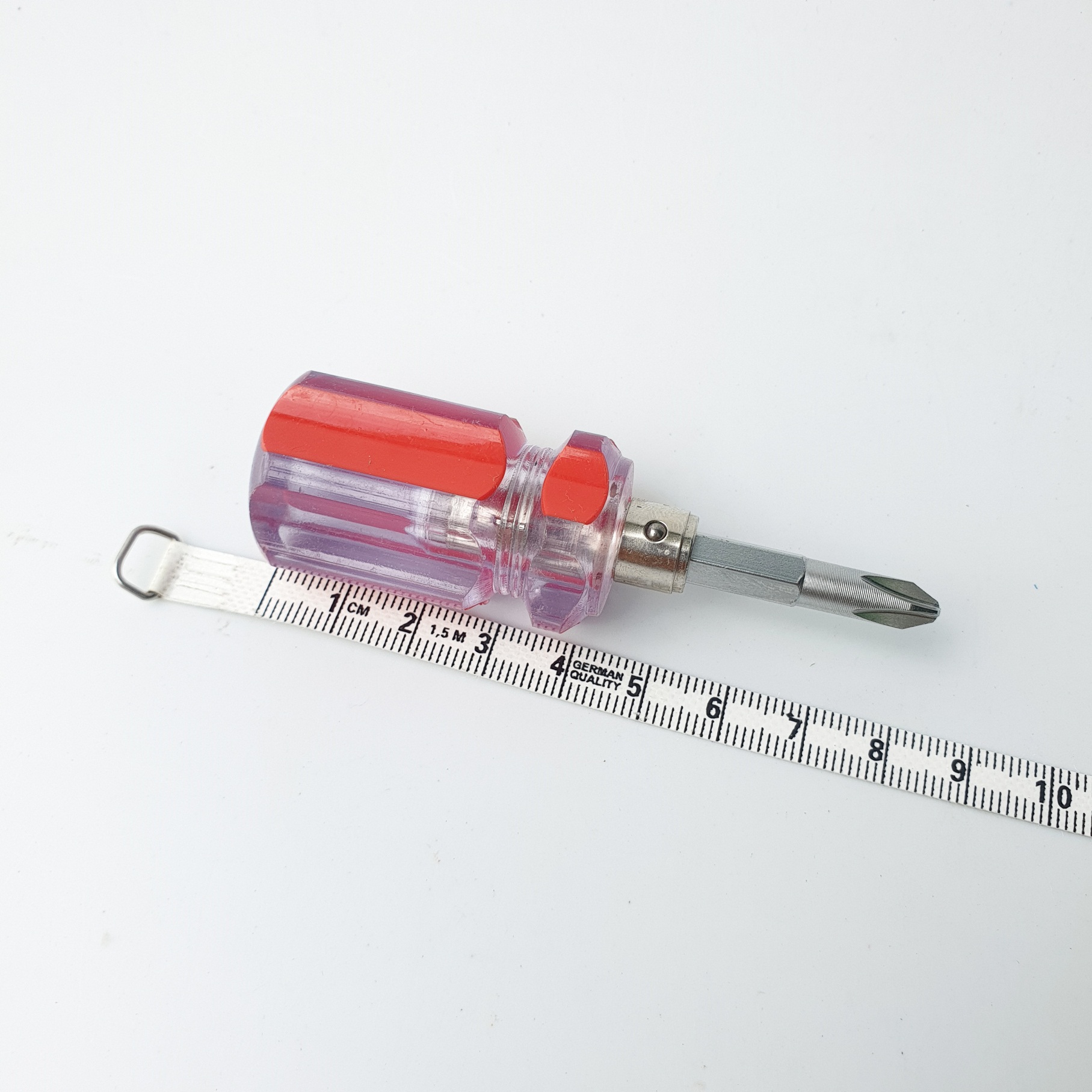Tua vít mini đúc trong suốt dài 8.2 cm