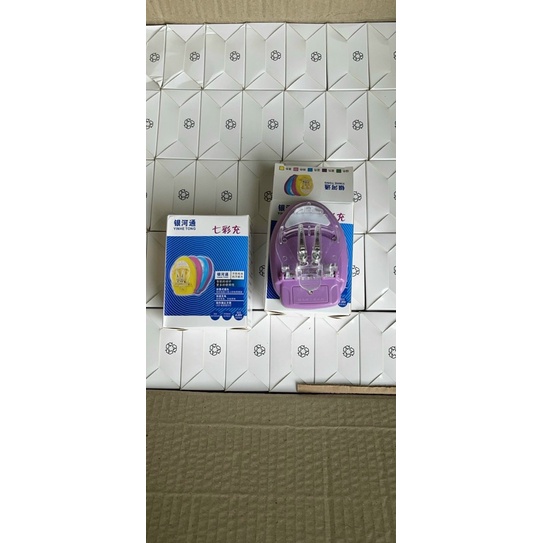 Cục sạc pin kẹp đa năng