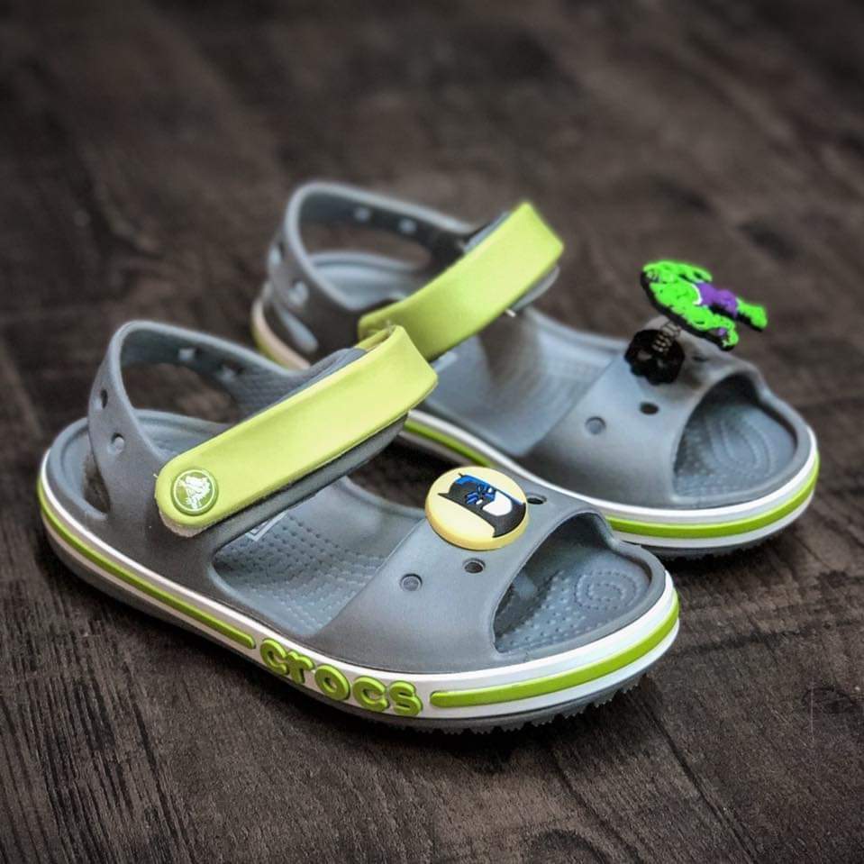 Sandal crocs baya band cho bé trai màu navy
