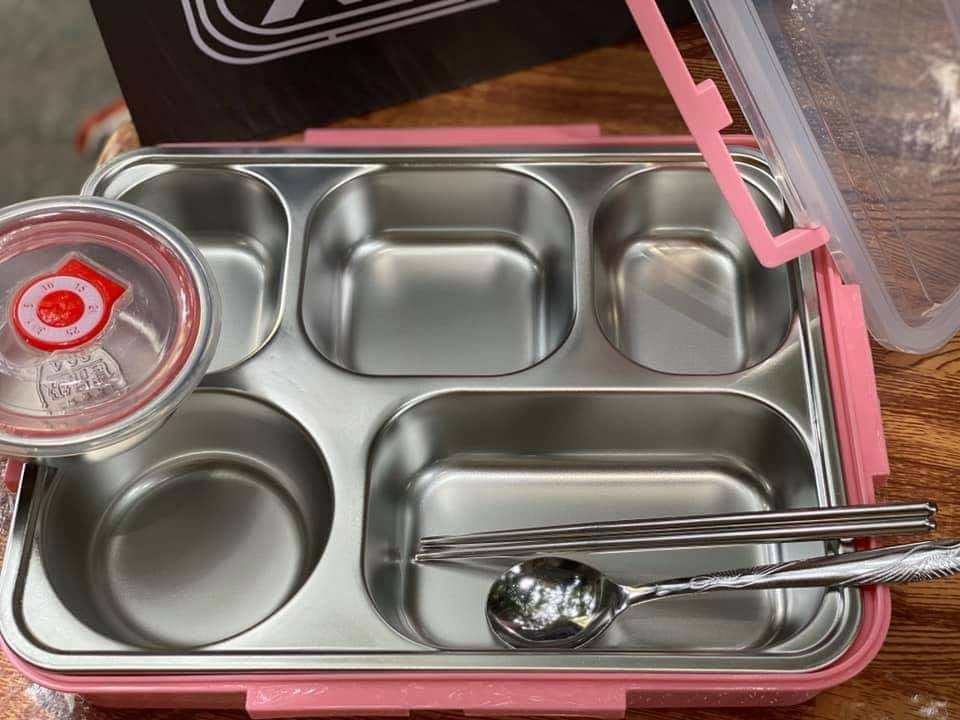 KHAY CƠM VĂN PHÒNG INOX 5 NGĂN CÓ NẮP ĐẬY