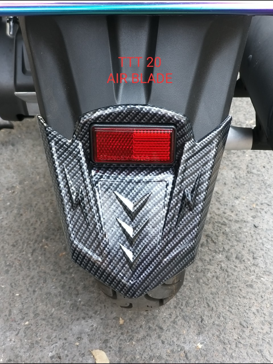 ỐP BẢO VỆ XE AIR BLADE 2020-2022 CARBON/CROM