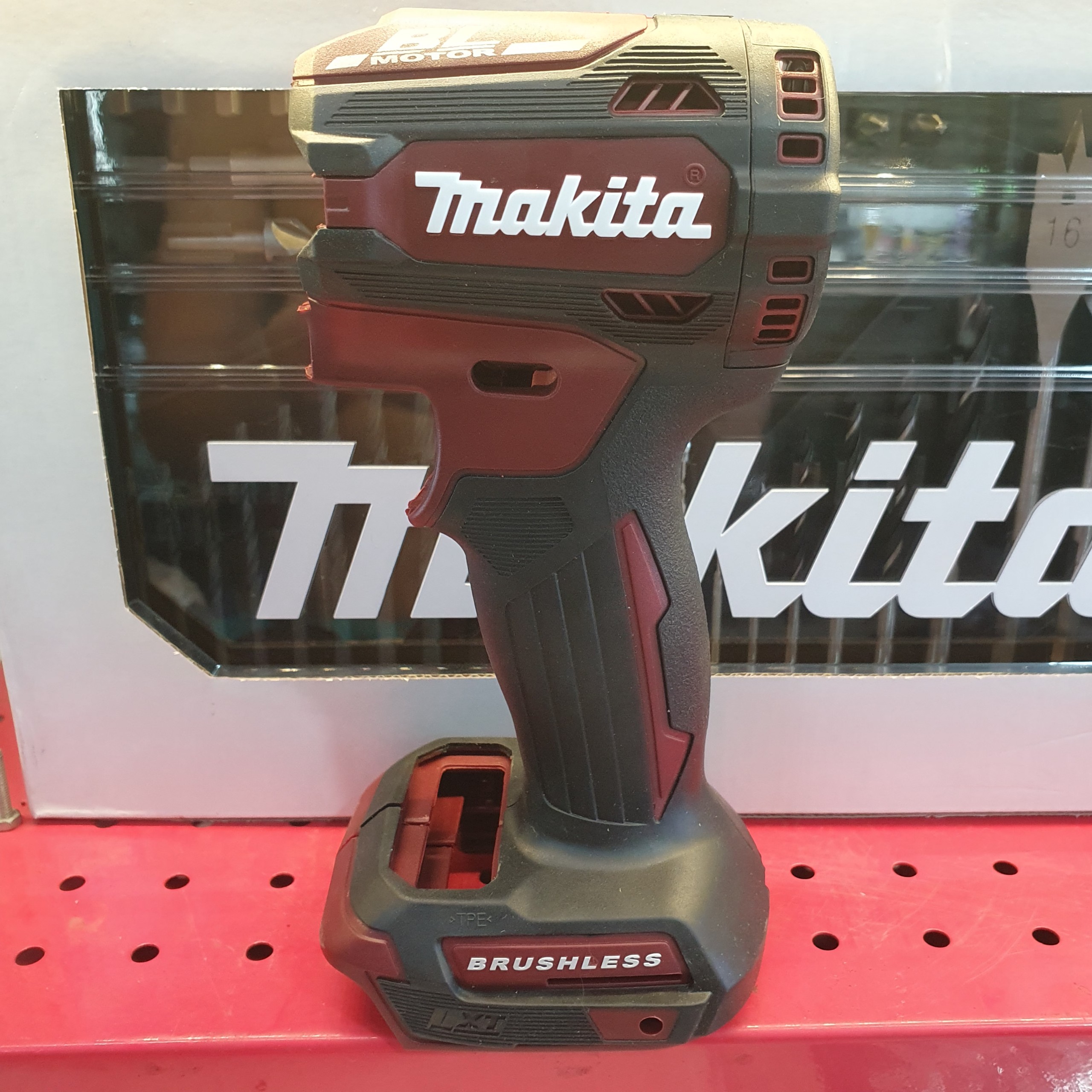 Vỏ máy vặn vít dtd171 màu đỏ makita 183n09-2