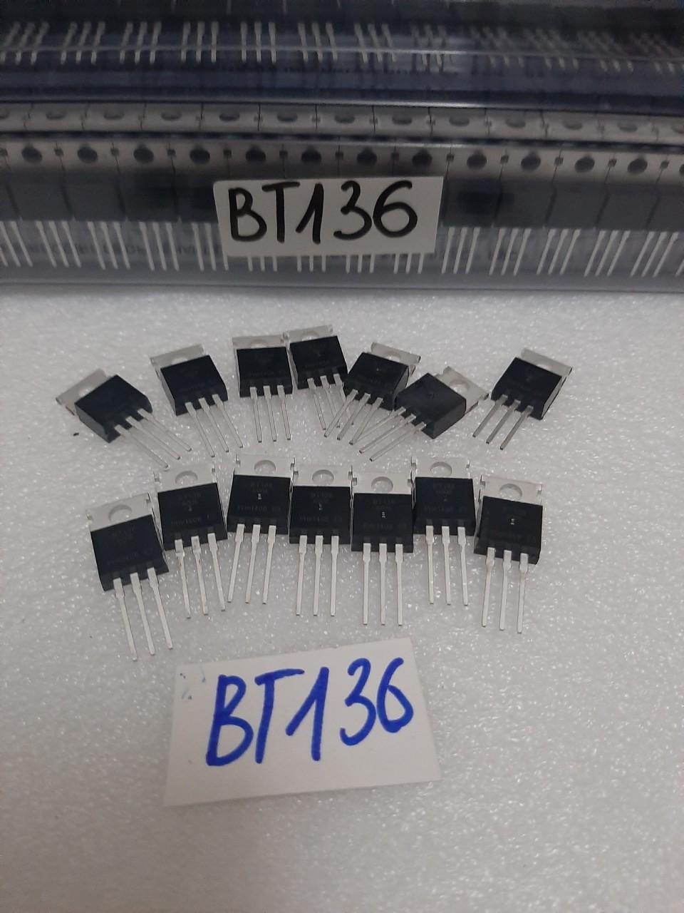 10 con BT136