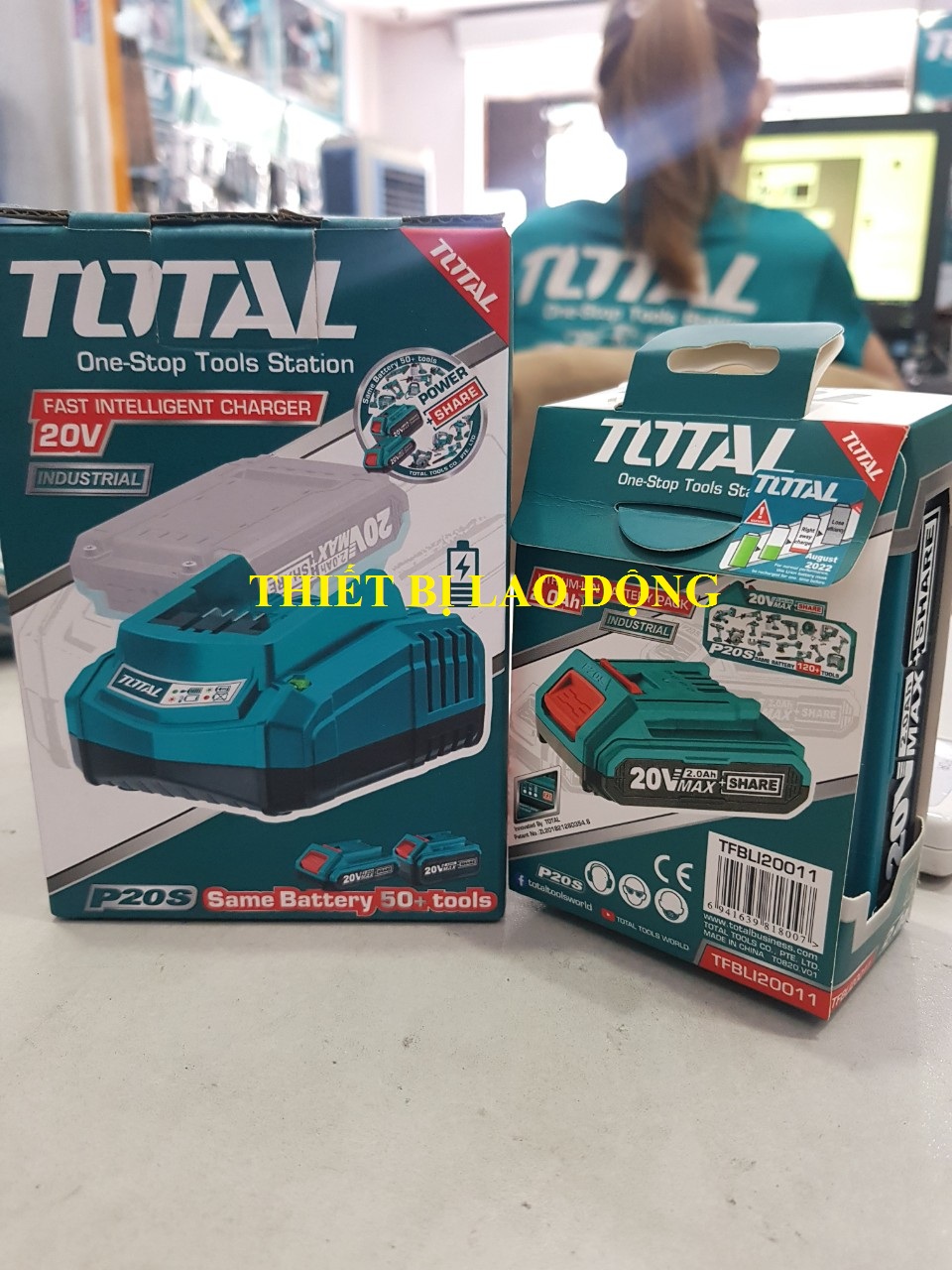Combo pin sạc Total TFBLI2001 TFCLI2001 20V
