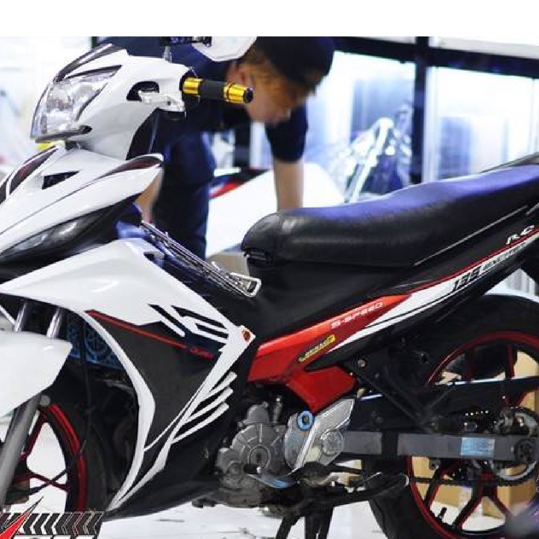 [ QUÍ KHÁCH VUI LÒNG MANG TEM RA TIỆM CHO THỢ DÁN] TEM RỜI exciter 2011 trắng đỏ đen