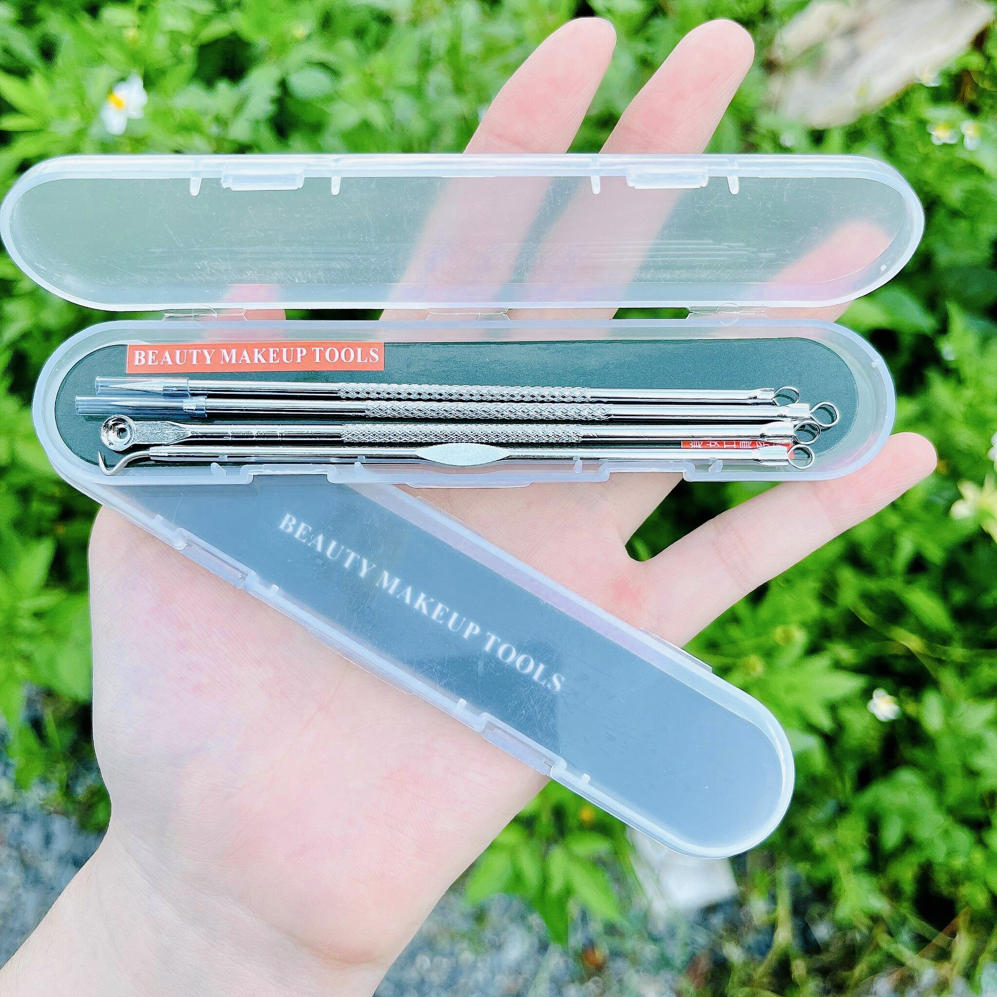 Bộ 4 Cây Nặn Mụn Beauty Makeup Tools