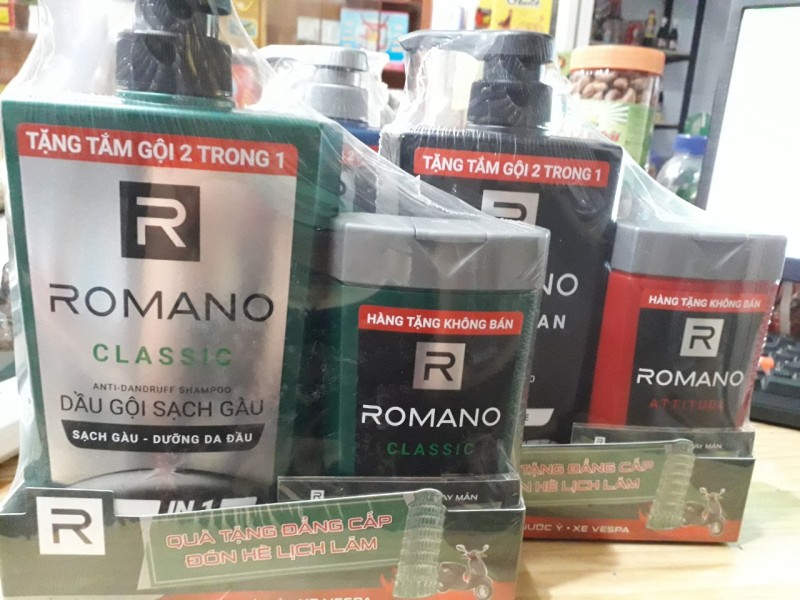 Dầu gội sạch gàu- dưỡng da đầu Romano Classic 650gr & tắm gội 2in1 Romano Classic 150gr
