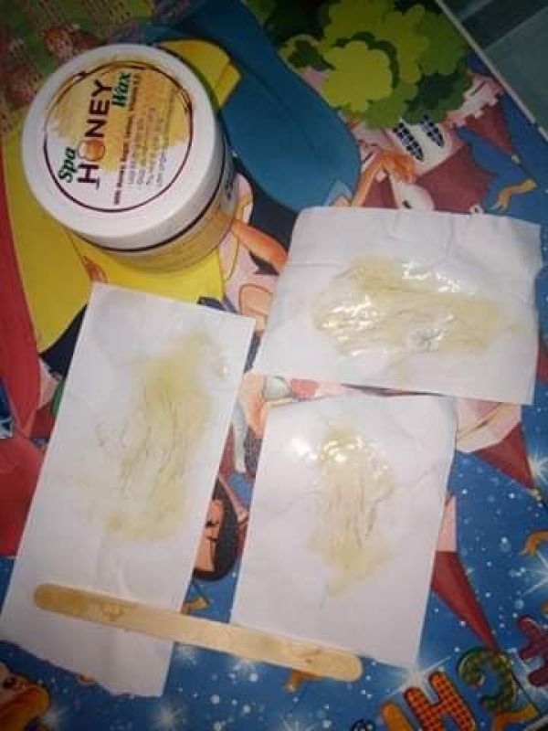 was lông honey spa ( tặng kèm que vs giấy)